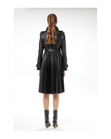 Gabardina Plisada Arggido | Jayme Shop