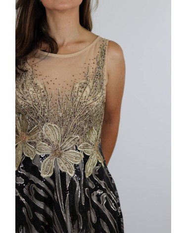 Vestido Largo Vuelo Escote Ilusión Carla Ruiz | Jayme Shop