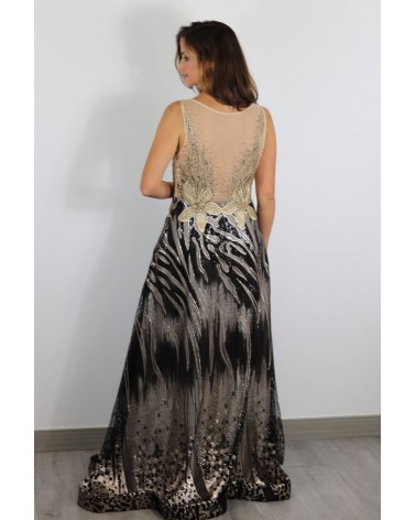 Vestido Largo Vuelo Escote Ilusión Carla Ruiz | Jayme Shop