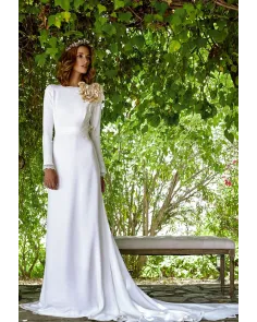 Vestido de Novia Matilde Cano con aplique floral | Jayme Shop