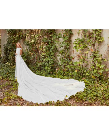 Vestido de Novia Sencillo Con Espalda Descubierta Matilde Cano | Jayme Shop