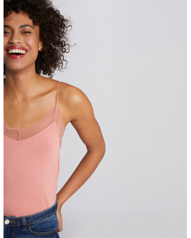 Top de Tirantes con Encaje Morgan | Jayme Shop