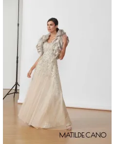 Vestido Largo Bordado en Pedrería Matilde Cano | Jayme Shop