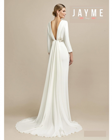 Vestido de Novia Esthefan con aplique floral en cintura