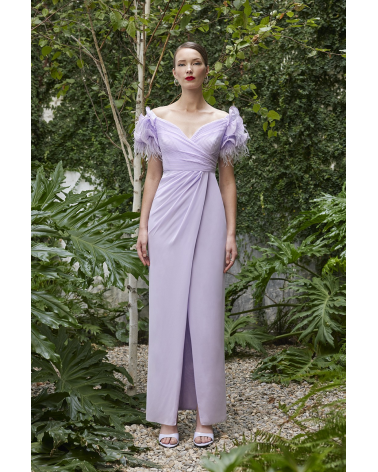 Vestido Largo con Apliques en Hombros Carla Ruiz | Jayme Shop